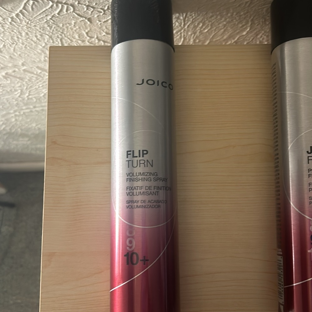 Joico hairspray’s volumizing and firm mist - Picture 3 of 4